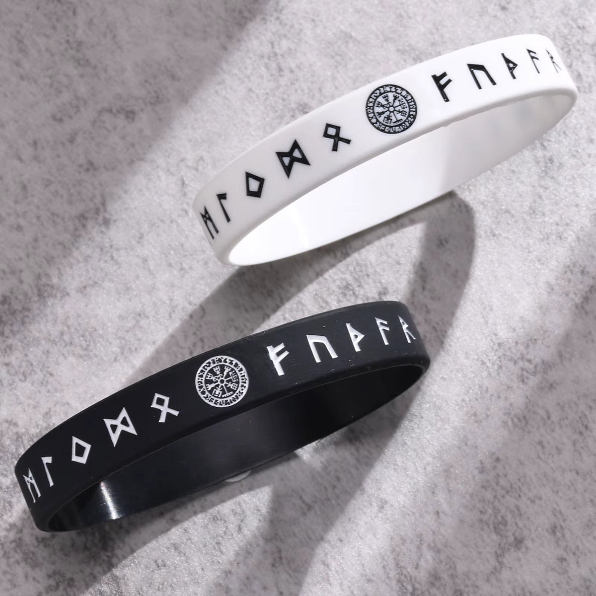 Men’s Compass Rune Wristband